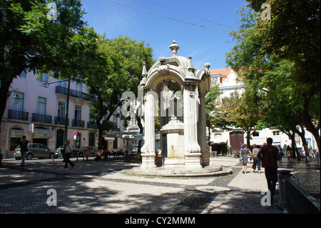 Largo do Carmo dans le centre-ville de Lisbonne Banque D'Images