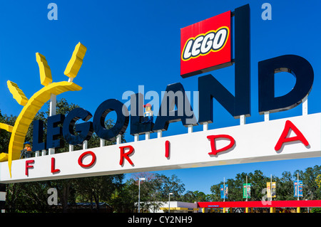 Entrée au parc à thème Legoland Florida, Winter Haven, Florida, USA Central Banque D'Images