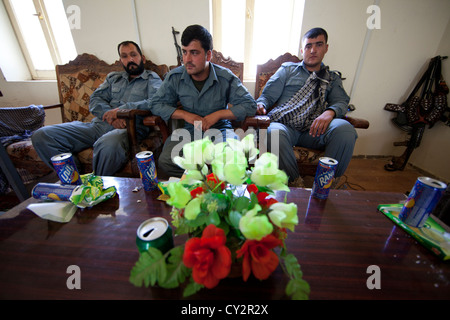 La formation des mentors de la police néerlandaise des policiers afghans dans la région de Kunduz. Banque D'Images