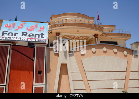 Palais de pavot, construire à partir de l'argent de la drogue en Afghanistan. Les étrangers quittent l'Afghanistan et la plupart des maisons sont vacants. Banque D'Images