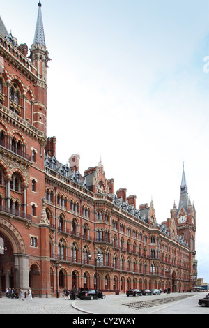 Hôtel à la gare de St Pancras, Londres Banque D'Images