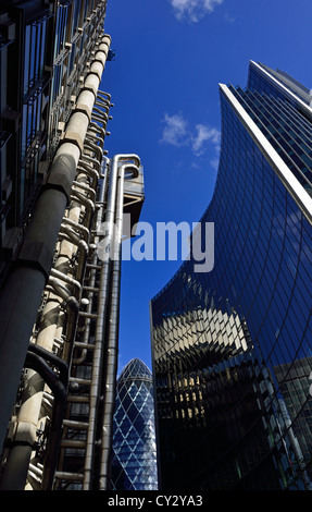 Willis, Lloyds et Swiss Re Gherkin bâtiments, Lime Street, du quartier financier, du Square Mile, City of London, Royaume-Uni Banque D'Images