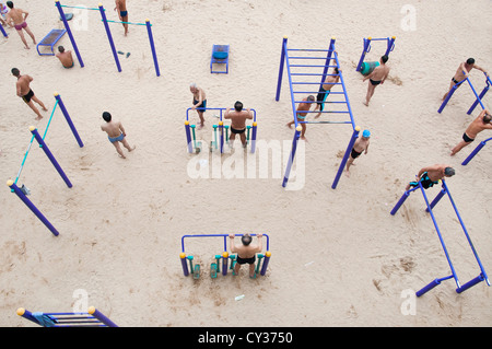 Zone d'exercice occupé à no 1 plage de baignade, Qingdao, Chine Banque D'Images