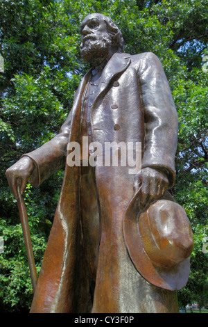 Boston Massachusetts,Boston public Garden,Edward Everett Hale statue,auteur,historien,Uniitaire clergyman,MA120823034 Banque D'Images