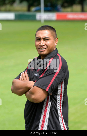 Jerry Collins l'ancien joueur de rugby en photo lorsqu'il a signé une entente de deux ans avec les Ospreys. Banque D'Images