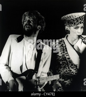 Promotion d'Eurythmics photo duo de rock britannique Annie Lennox et Dave Stewart sur 1983 Banque D'Images