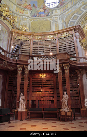 Parole à fresco vue à l'intérieur de l'Prunksaal Nationalbibliothek (Bibliothèque nationale d'Autriche), la Hofburg, Vienne, Autriche. Banque D'Images