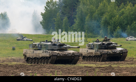 Leopard 2 A4 des chars de combat de l'armée finlandaise. Banque D'Images