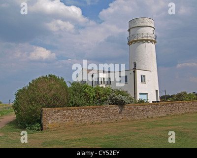 Hunstanton phare, érigé en 1665 (reconstruite en 1840) a été utilisé jusqu'en 1921. Il a été le premier réflecteur parabolique Banque D'Images