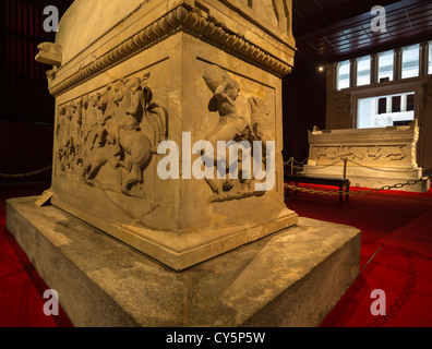 Satrap sarcophage, Musée archéologique d'Istanbul, Turquie Banque D'Images