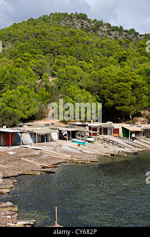 Cabane de pêcheur dans Sa Caleta. Ibiza, Baléares, Espagne Banque D'Images