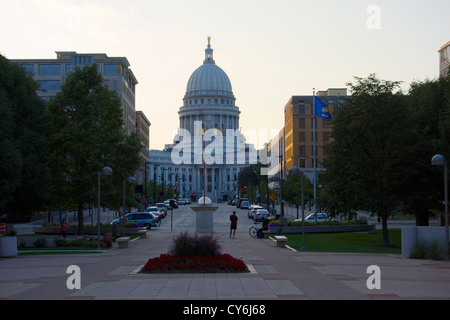 Wisconsin Capitol Building vu de Monona Terrace. Madison, Wisconsin. Banque D'Images