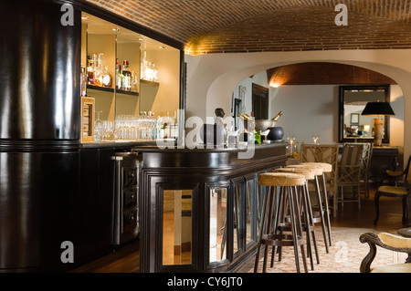 Style mauresque hôtel portugais avec un bar de plage et restaurant étoilé au guide Michelin sur la côte de l'Algarve Banque D'Images