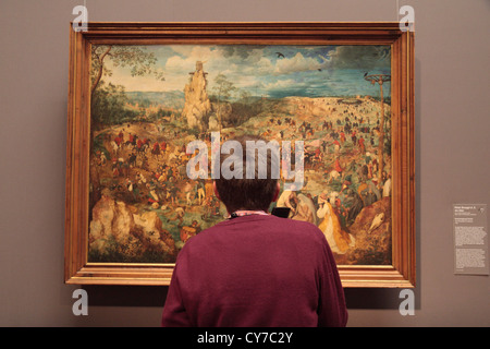 'Kreuztragung visiteur admirant Christi' dans le Kunsthistorisches Museum (Musée de l'histoire de l'Art) à Vienne, Autriche. Banque D'Images