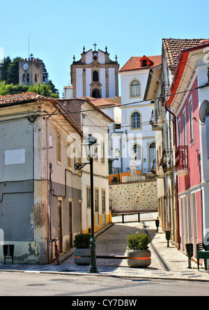 Rue de Miranda do Corvo au Portugal Banque D'Images