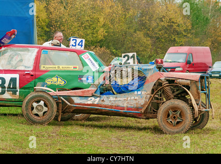 Buggy-panier avant la course d'essai. Banque D'Images