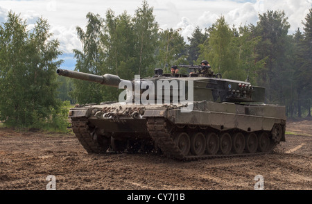 Leopard 2A4 char de combat principal de l'armée finlandaise. Banque D'Images