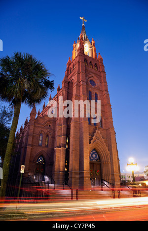 Église de Charleston vu du temps le soir Banque D'Images