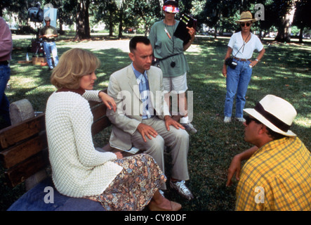 ROBERT ZEMECKIS (DIR) sur "Forrest Gump (1994)' ROBIN WRIGHT TOM HANKS Robert Zemeckis (DIR) COLLECTION MOVIESTORE ZEME 006 Banque D'Images