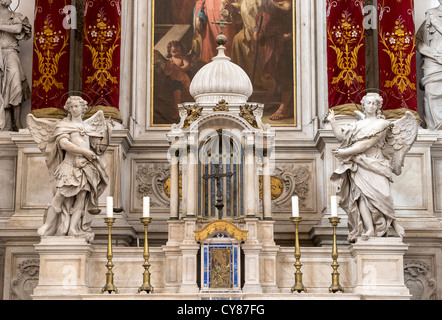 Intérieur de l'église de Santa Maria della Pietà, à Venise, associé à Vivaldi et avec des fresques de Tiepolo Banque D'Images