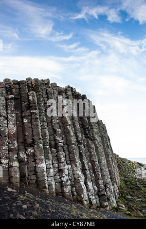 Chaussée des colonnes de basalte, comté d'Antrim, en Irlande du Nord Banque D'Images