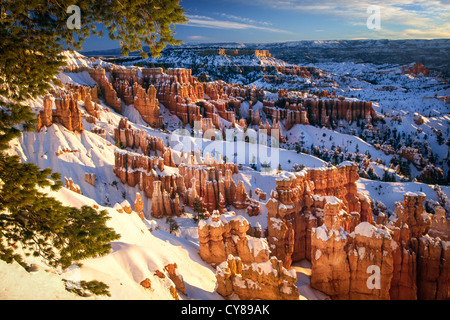 Sunset Point dans le Parc National de Bryce Canyon dans l'Utah du sud Banque D'Images