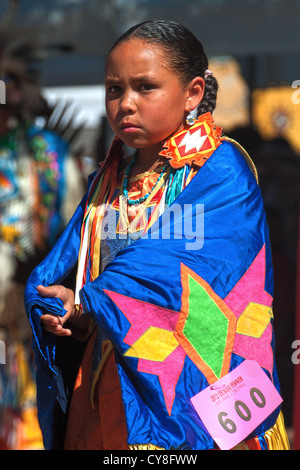 Portrait d'une jeune fille indienne Chumash. Banque D'Images