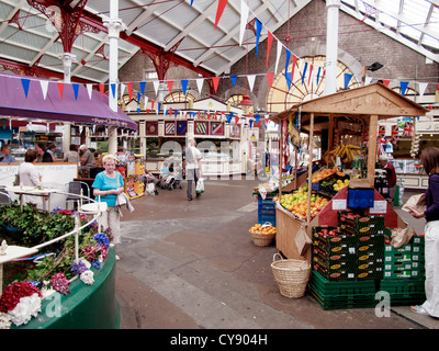 À l'intérieur de Jersey, marché Halkett Place. C'est plus une attraction touristique de nos jours, mais vend des fruits et légumes et choses touristiques Banque D'Images