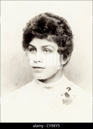 Victorian woman portrait circa 1880 Banque D'Images