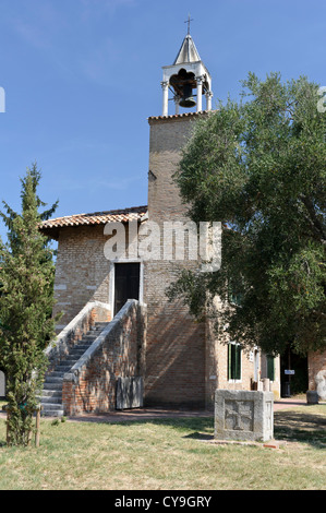 Ancienne église avec clocher, Torcello, Venise, Italie. Banque D'Images