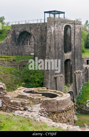 Le Pays de Galles, monde Blaenavon Herirtage Site, Iron Works, exploité 1789 au début des années 1900, le bilan d'eau Ashwell James Tower Banque D'Images