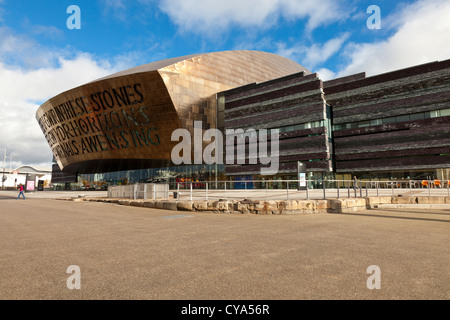 Wales Millennium Centre, centre de la baie de Cardiff, Cardiff, Pays de Galles, Royaume-Uni. Banque D'Images