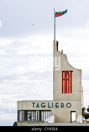 Garage Fiat Tagliero à Asmara, Erythrée Banque D'Images