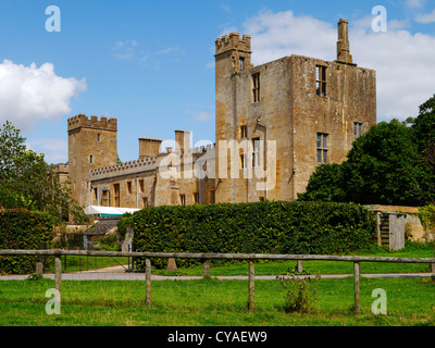 Motifs du château de sudeley estate Gloucestershire Cheltenham, Angleterre, Royaume-Uni Banque D'Images