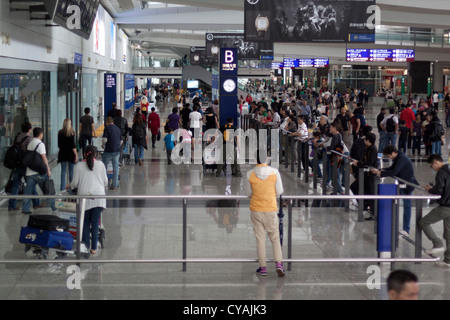 Sortie des douanes à l'Aéroport International de Hong Kong Banque D'Images