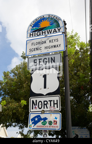 La route US 1 mile marker 0 début de l'autoroute key west florida usa Banque D'Images