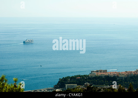 Musée Océanographique de Monaco et des navires de croisière Banque D'Images