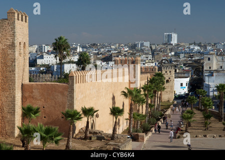 Anciens remparts de la Kasbah des Oudaia, Rabat, Maroc Banque D'Images
