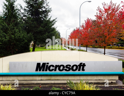 Panneau à l'entrée de la campus du siège social de Microsoft à Redmond, Washington, États-Unis Banque D'Images