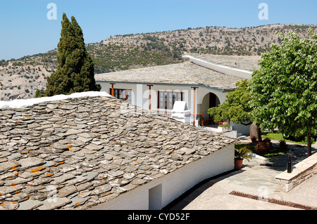 Le territoire de monastère de l'Archange Michael avec une partie de l'ongle Saint de la crucifixion de Jésus Christ, l'île de Thassos Banque D'Images