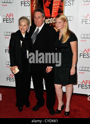 Le 1 novembre, 2012 - Los Angeles, Californie, États-Unis - Ivan Reitman qui fréquentent le festival 2012 Première mondiale de ''Hitchcock'' tenue à l'Grauman's Chinese Theatre à Hollywood, Californie le 1 novembre 2012. Crédit Image : 2012(© D. Long/Globe Photos/ZUMAPRESS.com) Banque D'Images
