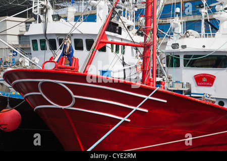 L'Espagne, Cantabria, Cantabria Région Province, Santona, flotte de pêche Banque D'Images