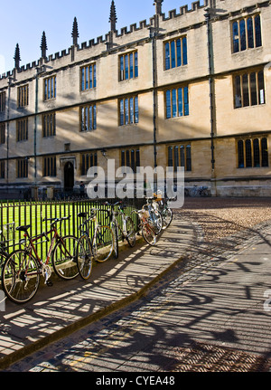 1 e année énumérés Bodleian Library Radcliffe Square Oxford Oxfordshire England Europe Banque D'Images