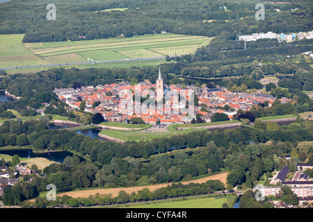 Les Pays-Bas, Naarden, vue aérienne du centre-ville fortifiée. Banque D'Images