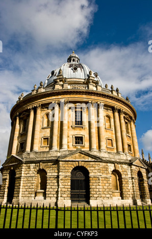 1 e année énumérés Radcliffe Camera par James Gibbs partie de la Bodleian Library Oxford Oxfordshire England Europe Banque D'Images