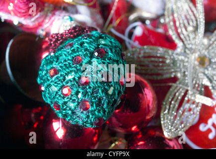 Boxe avec de vieux ornements de Noël - Détail - c'est Noël, concept stock photography Banque D'Images