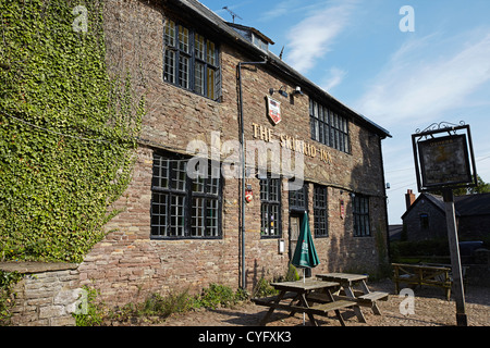 La montagne Skirrid Inn, Llanfihangel Crucorney, à quelques kilomètres au nord de Galles, UK Banque D'Images