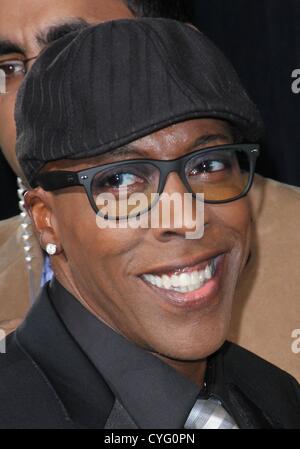 Le 3 novembre 2012 - Los Angeles, Californie, États-Unis - Arsenio Hall assiste à Spike TV's ''Eddie Murphy : One Night Only'' sur l'événement 3 novembre 2012 au Saban Theatre,Los Angeles,CA.USA.(Image Crédit : © TLeopold ZUMAPRESS.com)/Photos/Globe Banque D'Images