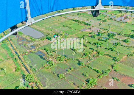 Vue du ballon de champs inondés au Cambodge Banque D'Images