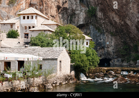 Tekija - maison Derviche et la rivière Buna printemps, Blagaj, Bosnie-Herzégovine Banque D'Images